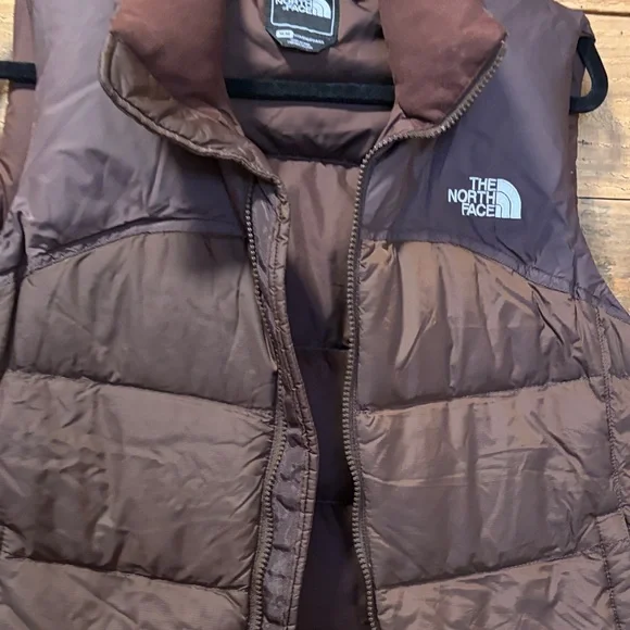 The North Face Chocolate Brown Puffer Vest - Picture 3 of 5